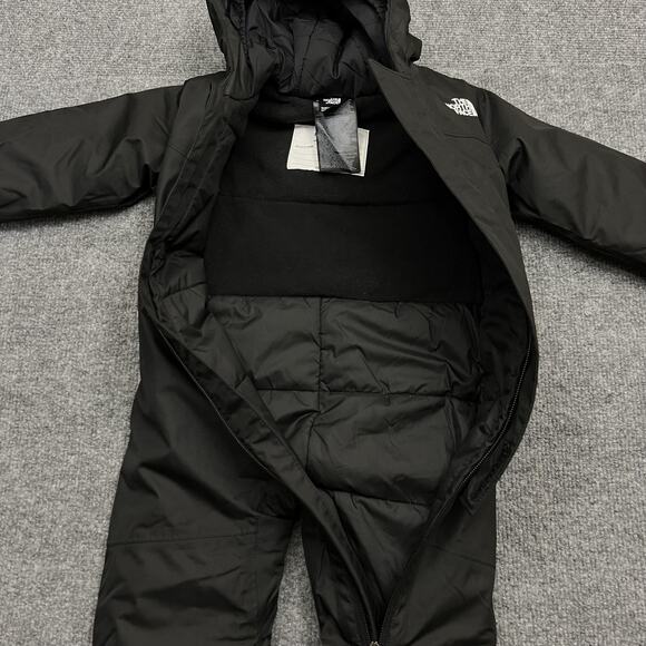 The North Face Snowsuit Baby 6-12 Months Black DryVent Hooded One Piece - Picture 5 of 10